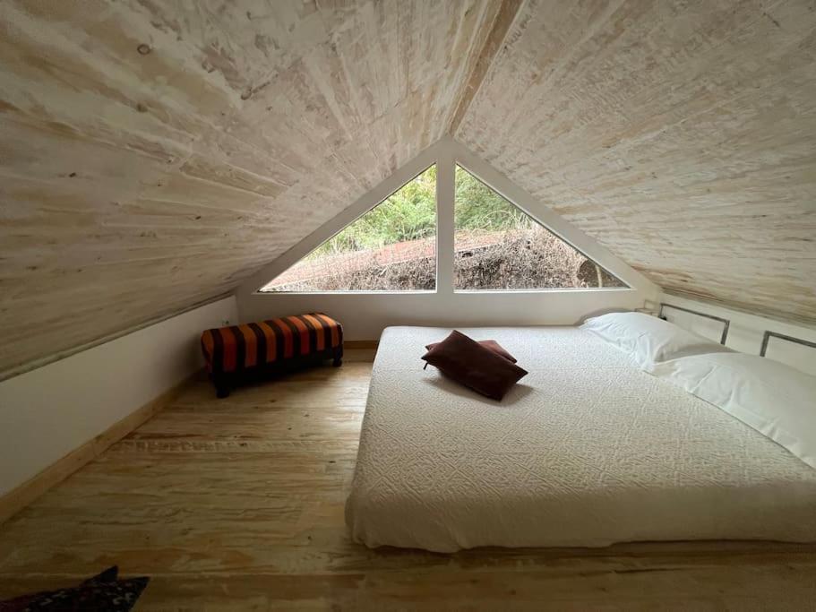 Eco-Chic Retreat: Countryside Oasis Near Florence Pozzolatico Esterno foto
