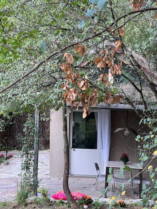 Eco-Chic Retreat: Countryside Oasis Near Florence Pozzolatico Esterno foto
